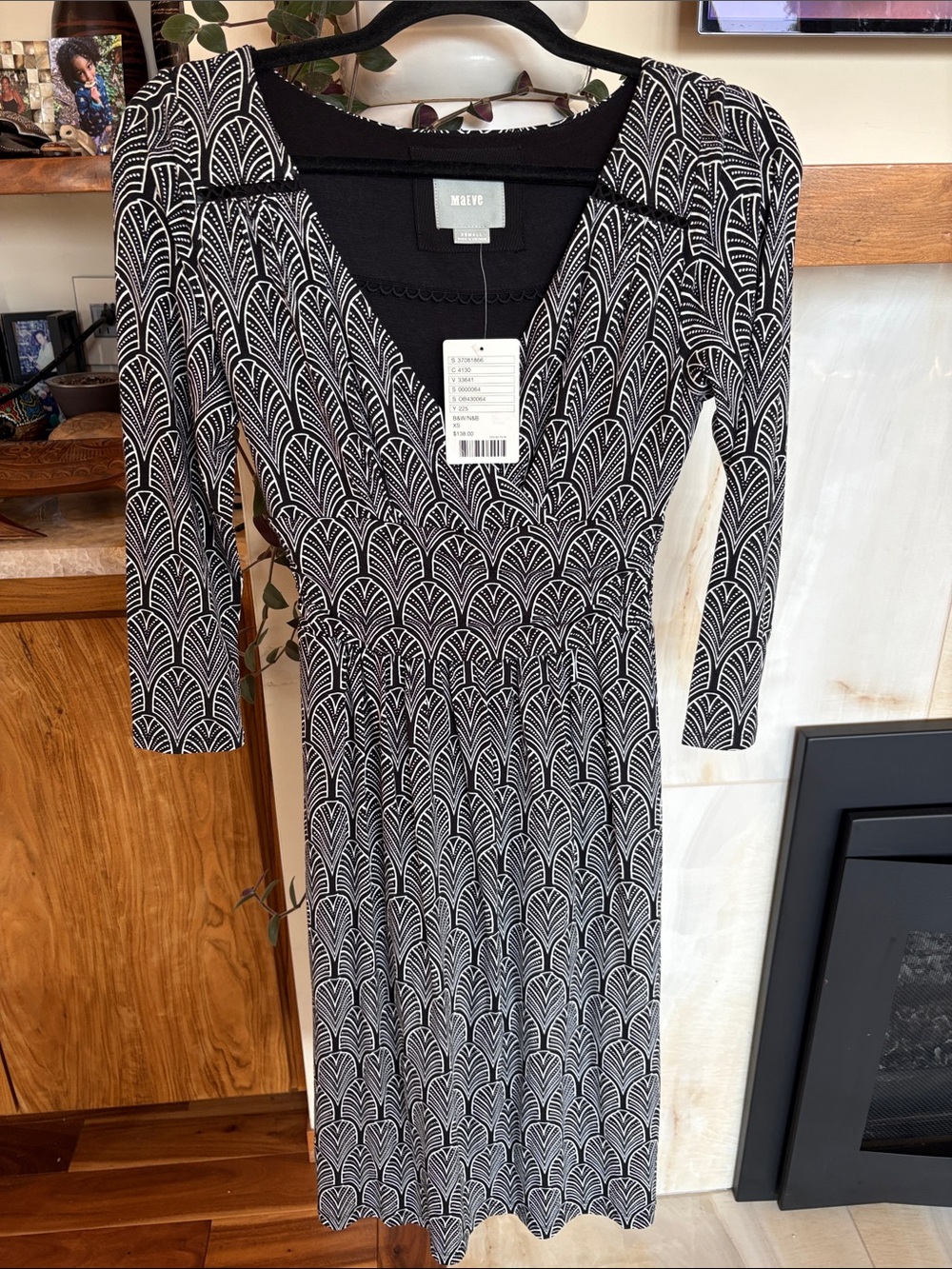 Maeve Gray Printed V-Neck Midi Dress - Picture 3 of 5